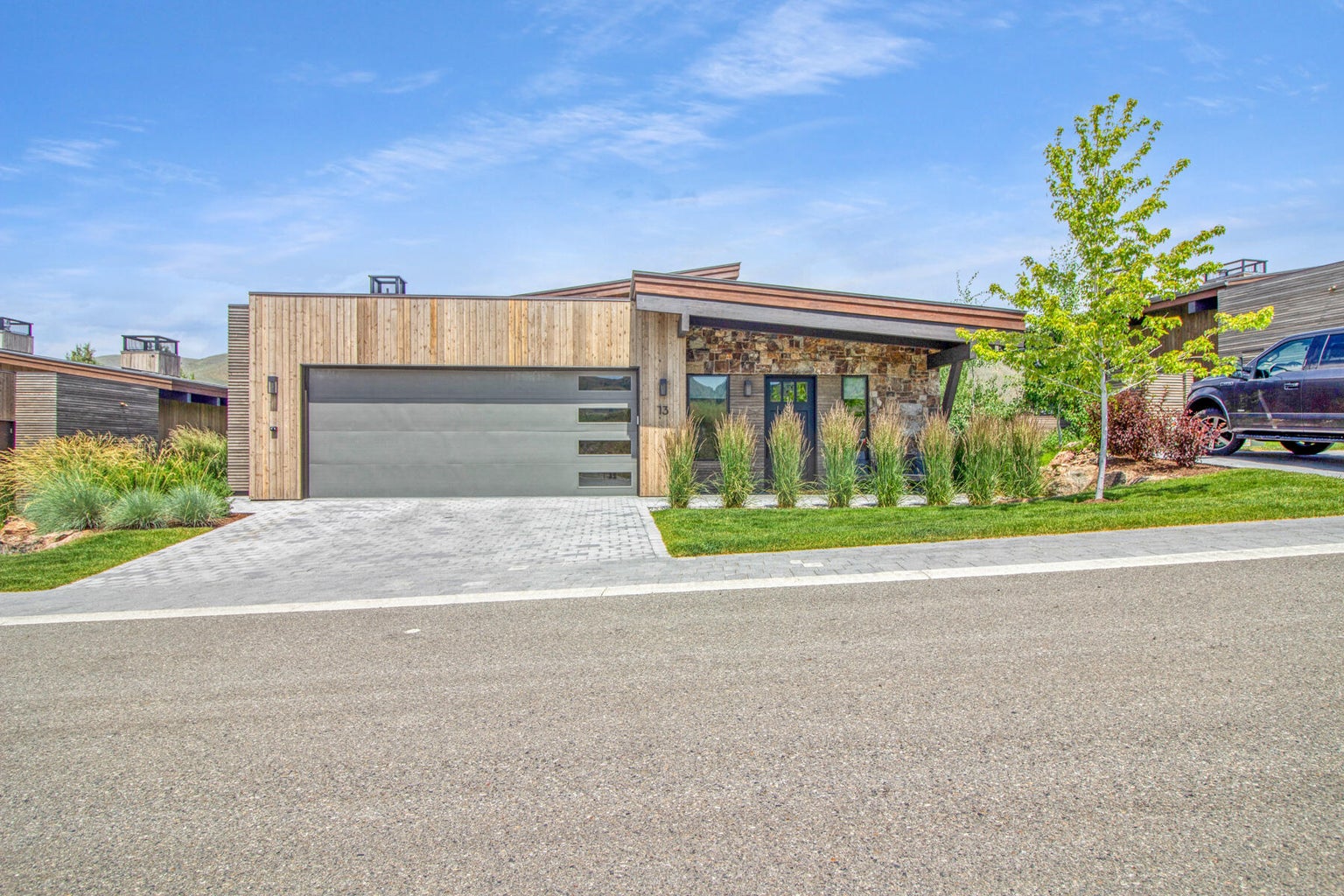 13 Crown Ranch Rd Sun Valley, ID 83353 4 beds | 4.5 baths | 3,020 sq ft Listed at $4,250,000 Represented Buyer